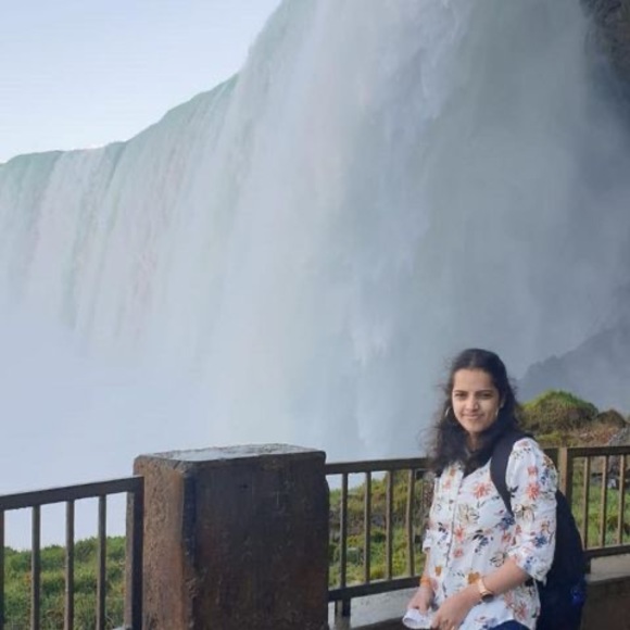 Meet your Posher, Deepa - Picture 1 of 1